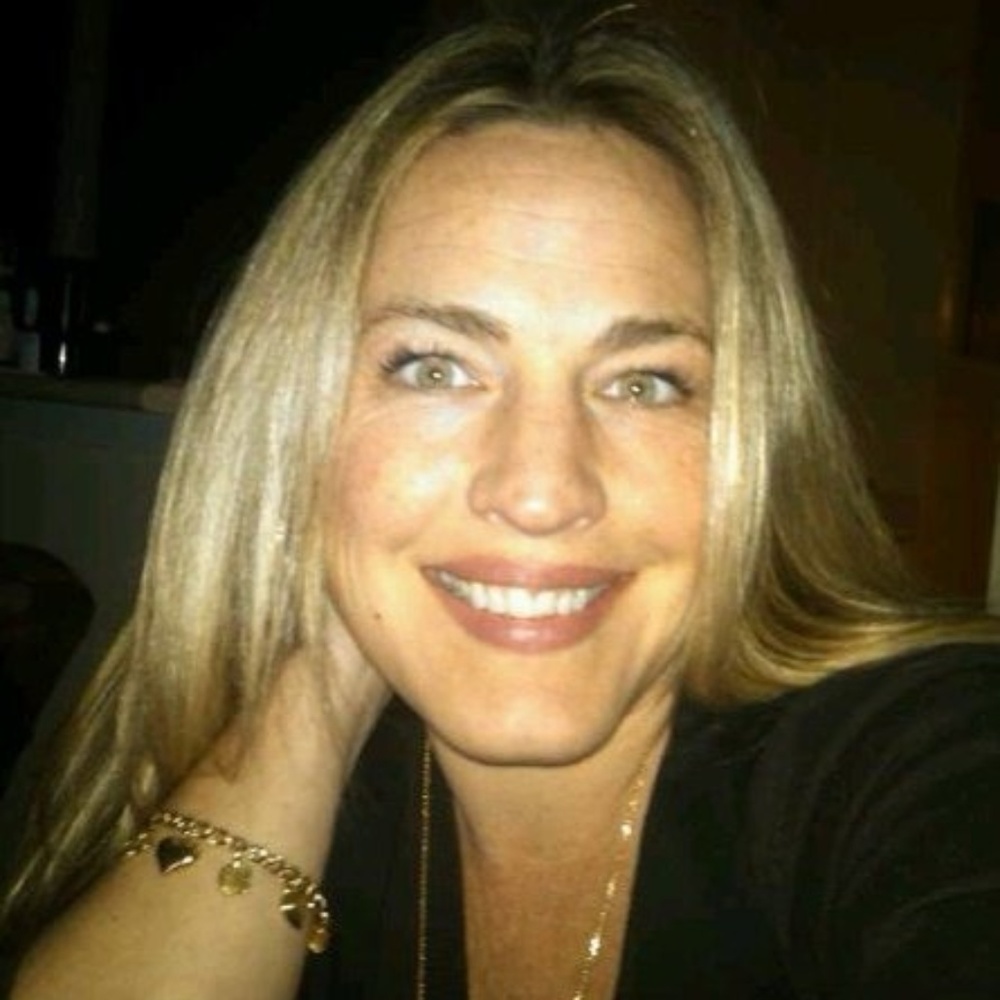 Thanks for visiting my closet 😊